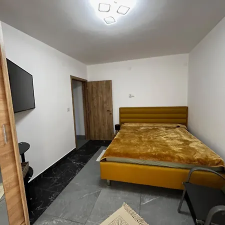 Quatro Suite Alba Iulia Exterior photo