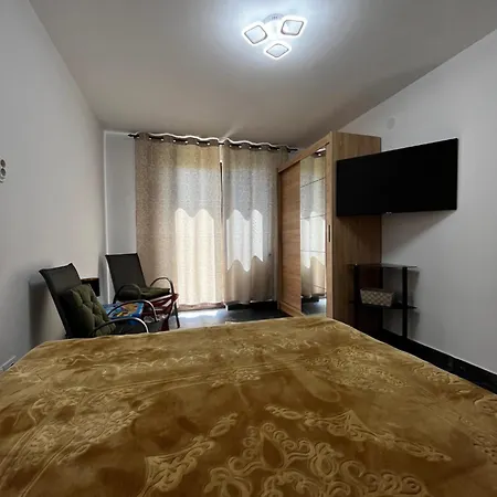 Quatro Suite Alba Iulia Exterior photo