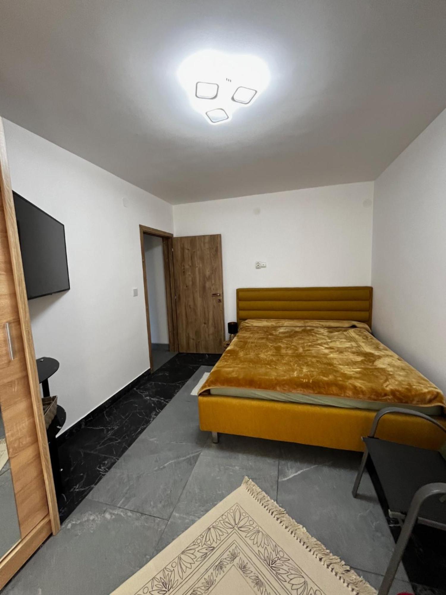 Apartment Quatro *