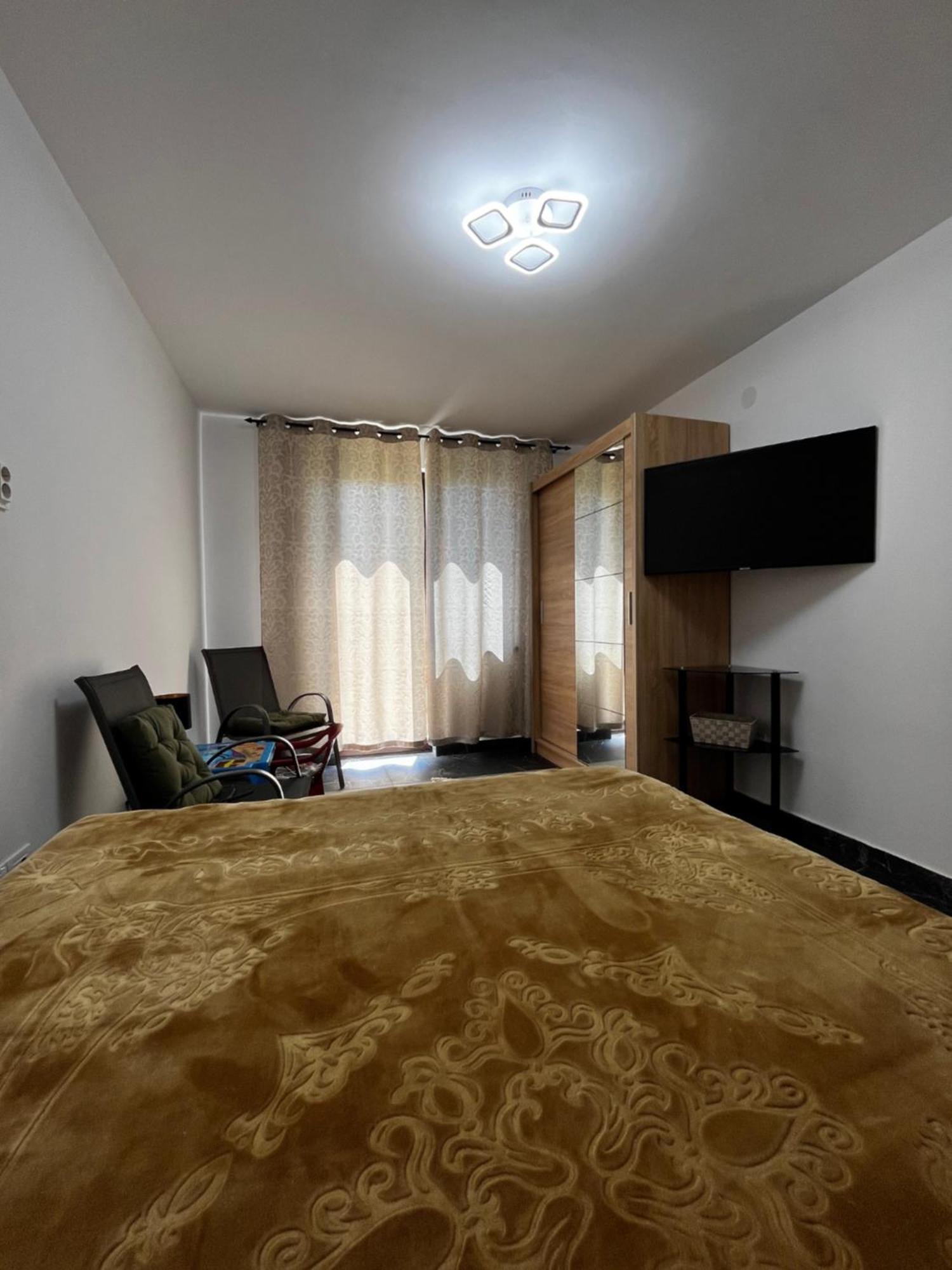 Quatro Apartment *