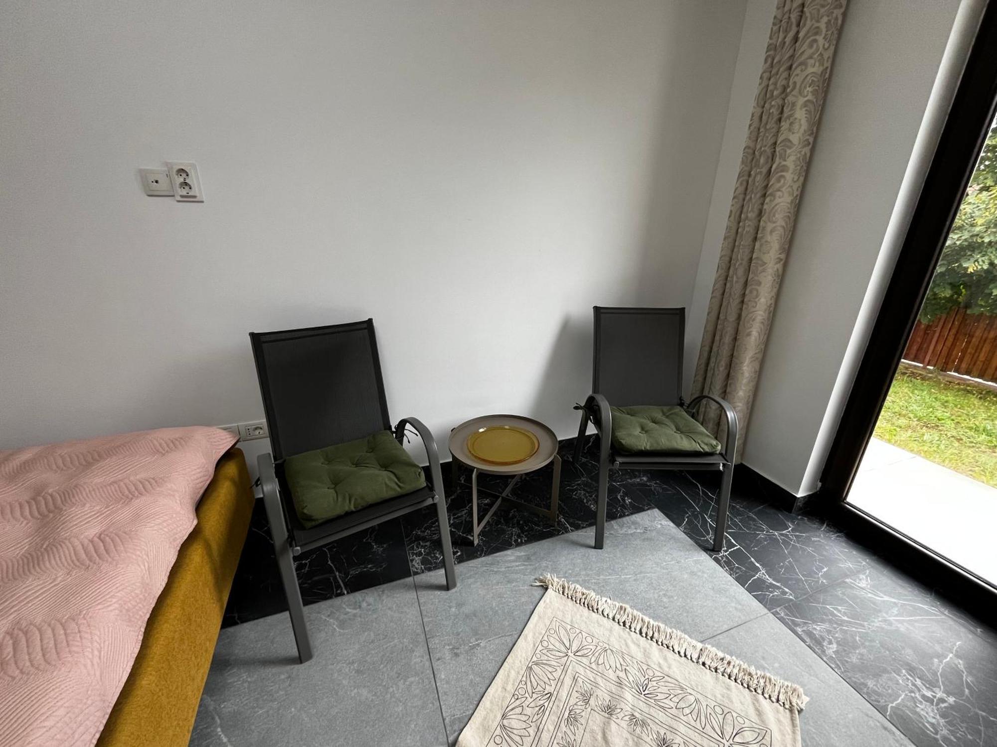Quatro Apartment *